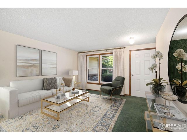 3244 Hawthorn Dr, Loveland, CO 80538