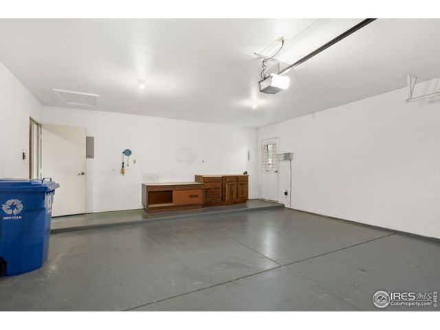 3244 Hawthorn Dr, Loveland, CO 80538