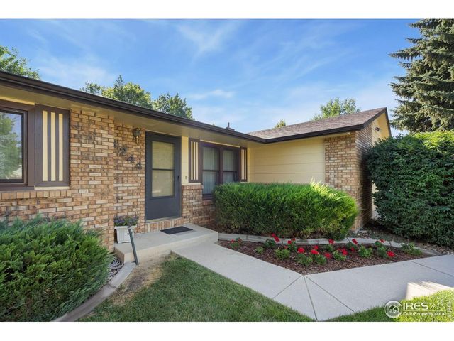 3244 Hawthorn Dr, Loveland, CO 80538