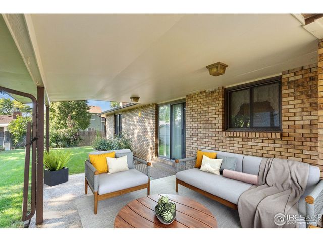 3244 Hawthorn Dr, Loveland, CO 80538