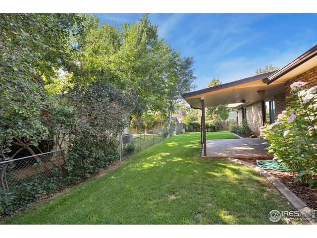 3244 Hawthorn Dr, Loveland, CO 80538