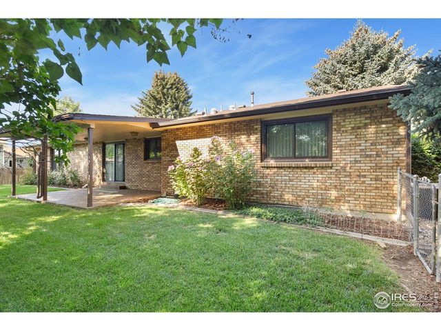 3244 Hawthorn Dr, Loveland, CO 80538