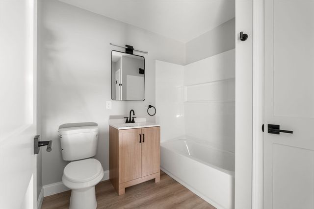 6 Washington Dr, Randolph, MA 02368