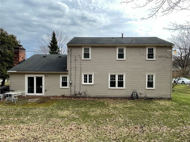 23 Blackwatch, Perinton, NY 14450