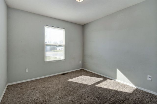 500 Ethan Avenue, Republic, MO 65738