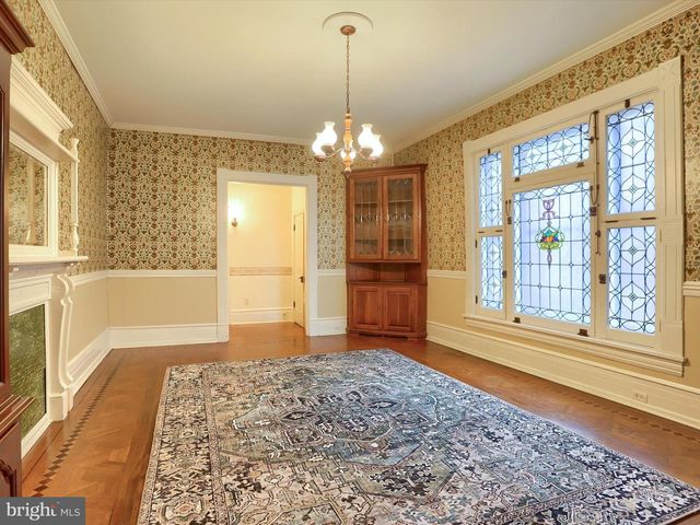 219 W MAIN STREET, Mechanicsburg, PA 17055