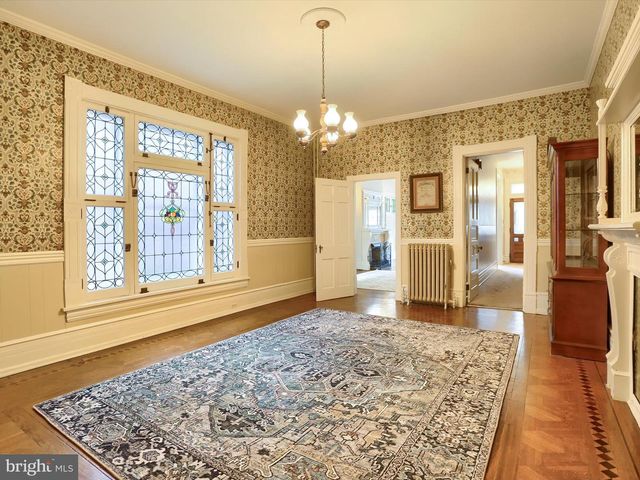 219 W MAIN STREET, Mechanicsburg, PA 17055