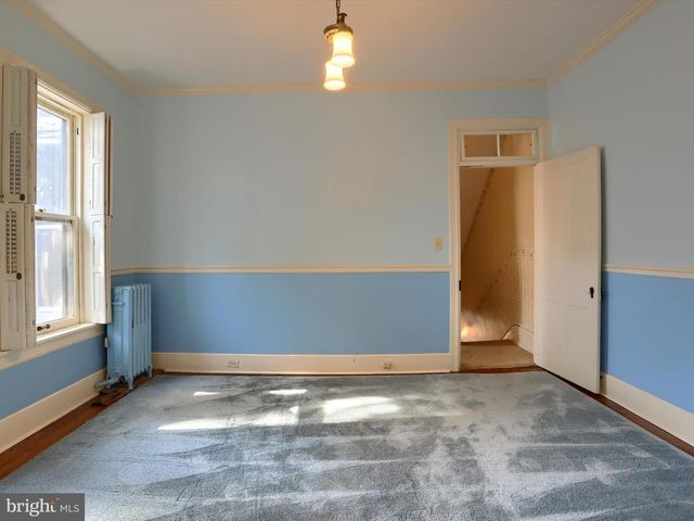 219 W MAIN STREET, Mechanicsburg, PA 17055