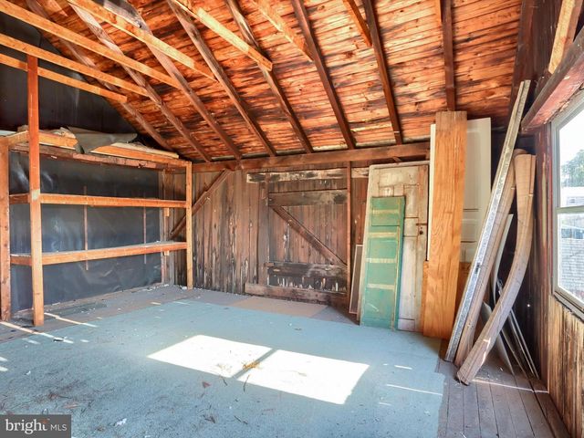 219 W MAIN STREET, Mechanicsburg, PA 17055