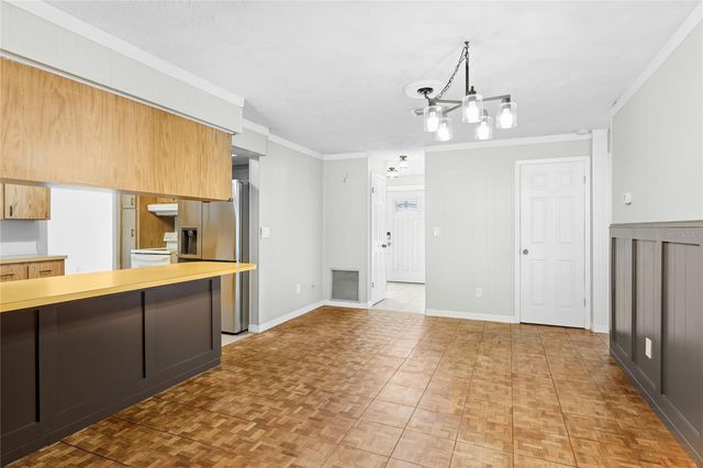 802 EMBASSY ROAD, Largo, FL 33771