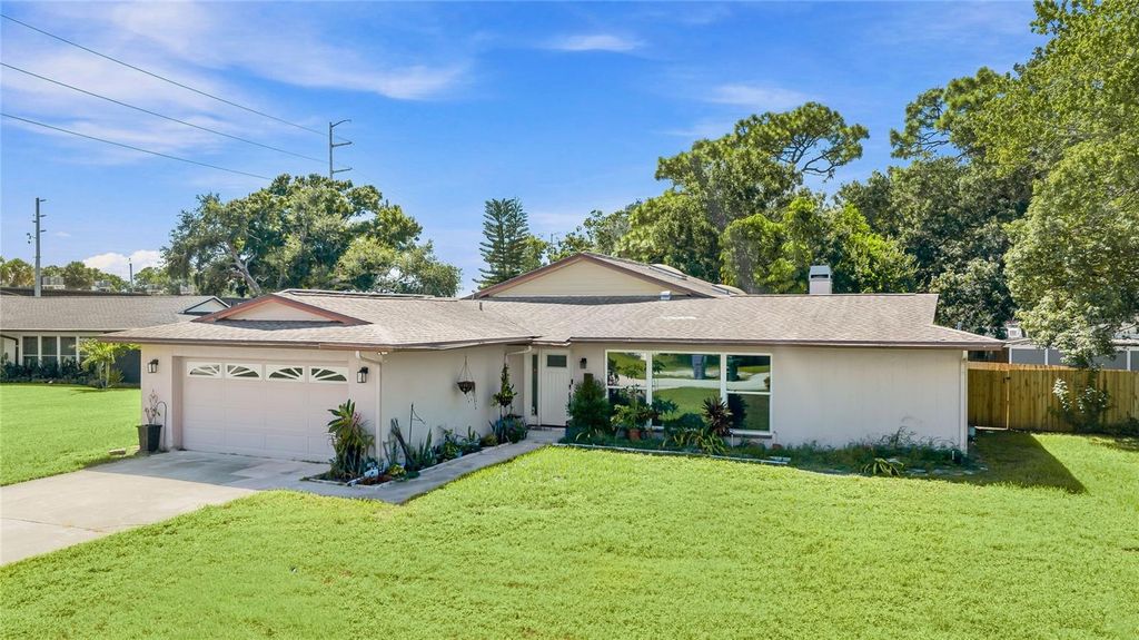 802 EMBASSY ROAD, Largo, FL 33771