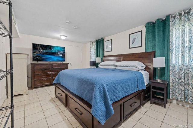 758 E 224th Street, Bronx, NY 10466