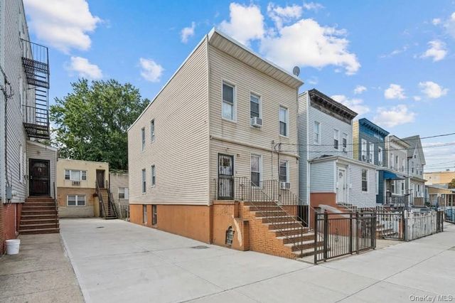 758 E 224th Street, Bronx, NY 10466