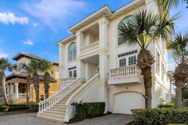 9 NORTHSHORE DRIVE, Palm Coast, FL 32137