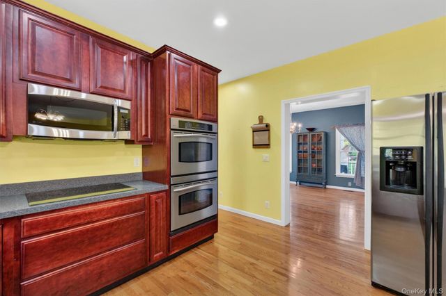 172 Westchester Avenue, Buchanan, NY 10511