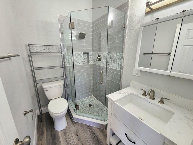 2001 PRINCETON AVENUE, Bradenton, FL 34207