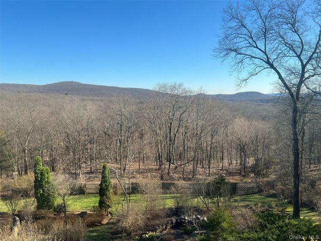 50 Downey Lane, Cold Spring, NY 10516