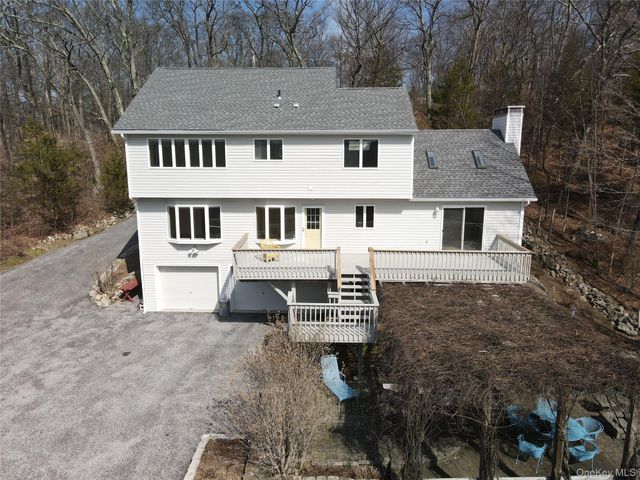 50 Downey Lane, Cold Spring, NY 10516