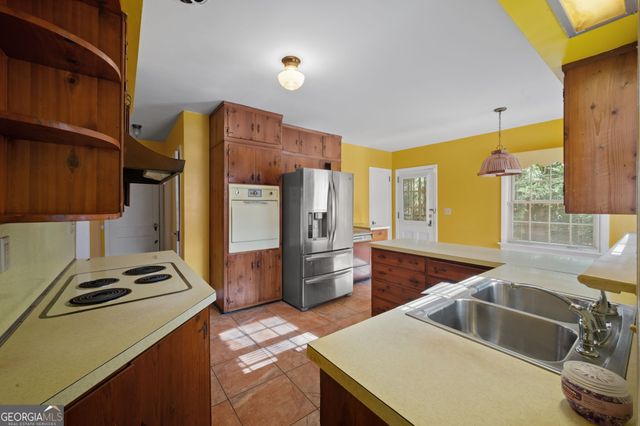 1108 Flamingo Drive SW, Atlanta, GA 30311