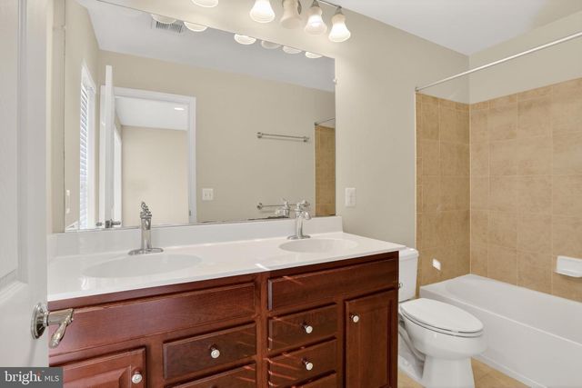 42671 REDEEMER TER, Brambleton, VA 20148