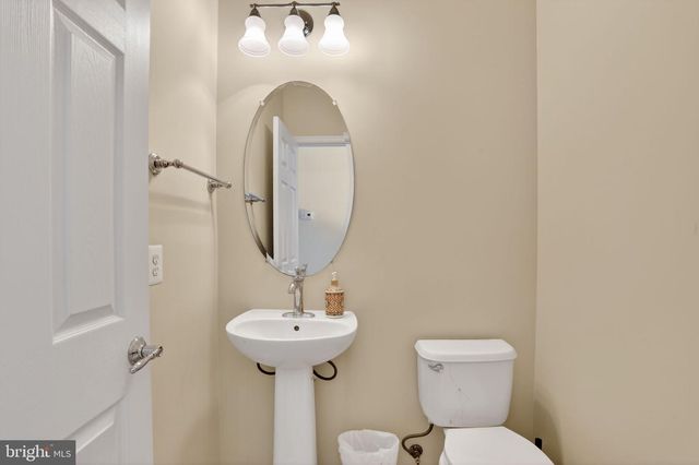 42671 REDEEMER TER, Brambleton, VA 20148