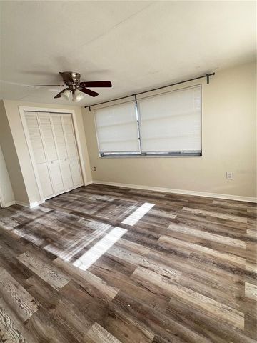 5645 MARBLE DRIVE, New Port Richey, FL 34652