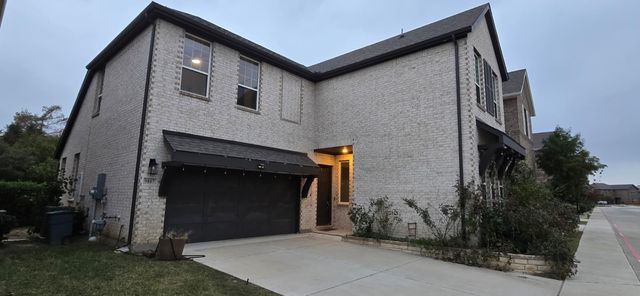 9807 Romo Street, Irving, TX 75063