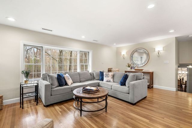 24 West Parish Drive, Andover, MA 01810
