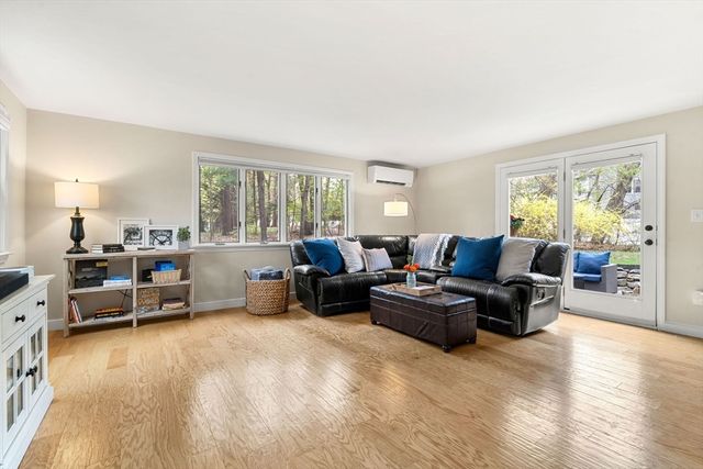 24 West Parish Drive, Andover, MA 01810