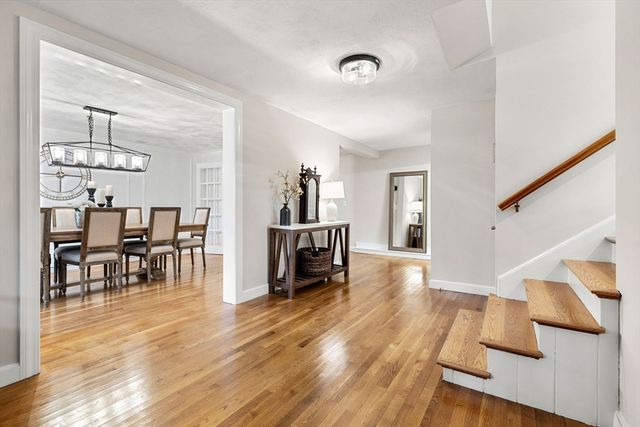 24 West Parish Drive, Andover, MA 01810