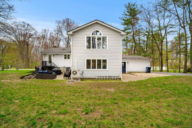 24 West Parish Drive, Andover, MA 01810