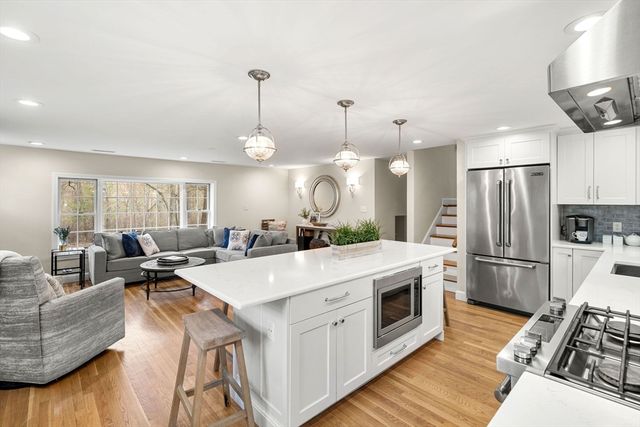24 West Parish Drive, Andover, MA 01810