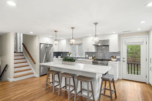 24 West Parish Drive, Andover, MA 01810