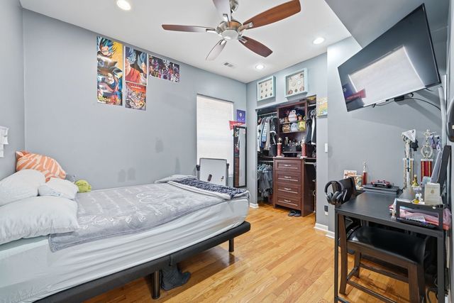 4840 W WABANSIA Avenue, Chicago, IL 60639