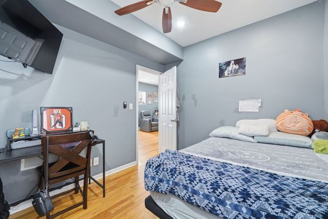 4840 W WABANSIA Avenue, Chicago, IL 60639