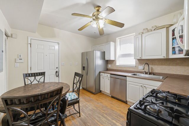4840 W WABANSIA Avenue, Chicago, IL 60639