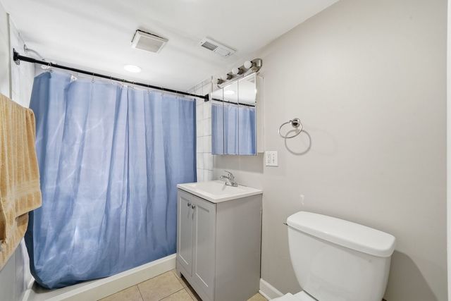 4840 W WABANSIA Avenue, Chicago, IL 60639