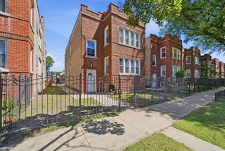 4840 W WABANSIA Avenue, Chicago, IL 60639
