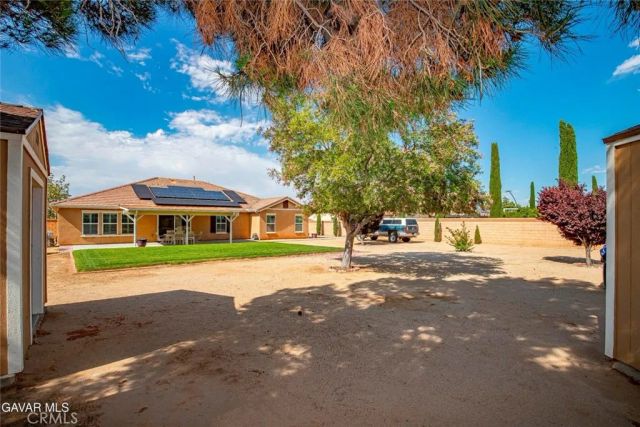 1718 Kaylyn, Lancaster, CA 93535
