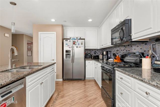 1718 Kaylyn, Lancaster, CA 93535