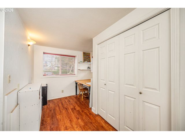 545 65TH St, Springfield, OR 97478