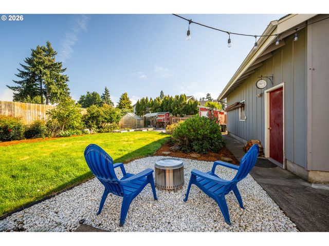 545 65TH St, Springfield, OR 97478