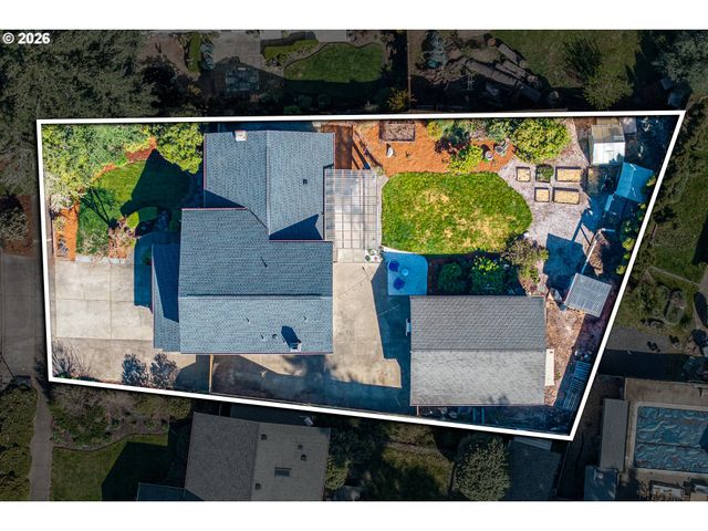 545 65TH St, Springfield, OR 97478