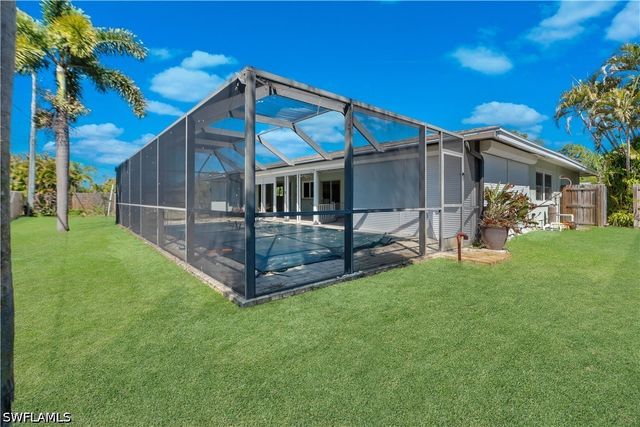 2366 Woodland TER, Fort Myers, FL 33907