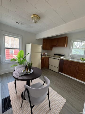 701 & 703 E Walnut Street, Kokomo, IN 46901