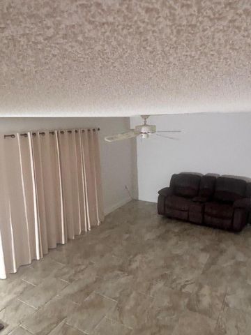 7002 70th Way, West Palm Beach, FL 33407