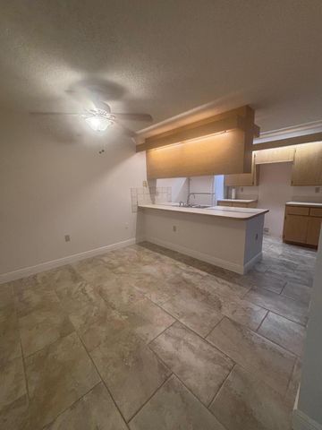 7002 70th Way, West Palm Beach, FL 33407