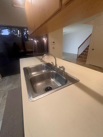 7002 70th Way, West Palm Beach, FL 33407