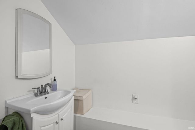 202 S Midway, Brookston, IN 47923