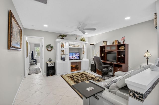 7470 Chorale Road, Boynton Beach, FL 33437